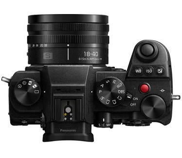 Panasonic S5 + Lumix S 18-40mm / F4.5-6.3 Zoom