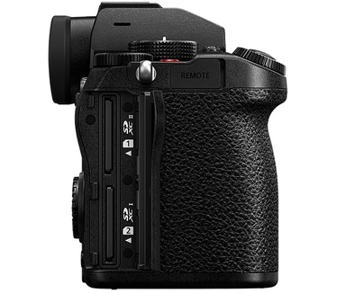 Panasonic Lumix DC-S5 + LUMIX S 20-60mm F3.5-5.6 + LUMIX S 85mm F1.8