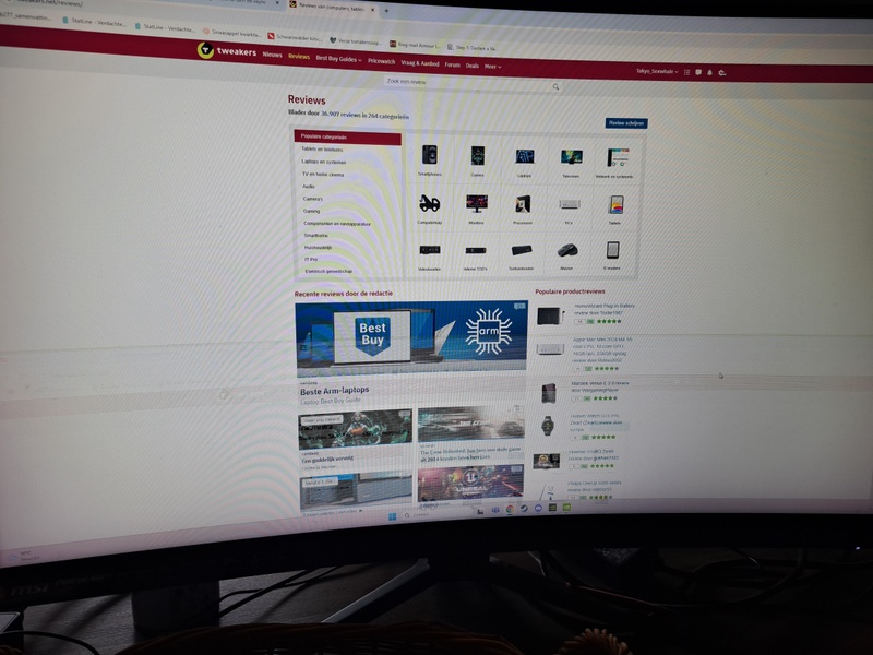 Afbeeldingslocatie: https://tweakers.net/i/6pSAvLv7E8kMVJ-bgvy-Lr9AudQ=/800x/filters:strip_icc():strip_exif()/f/image/JXzatujg3N7pDtkHmY4Q1o3i.jpg?f=fotoalbum_large