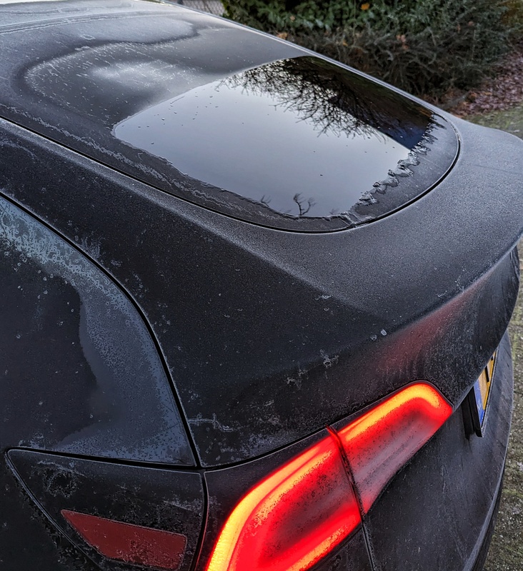 Afbeeldingslocatie: https://tweakers.net/i/6sIL_Uqk2UStkZqWAC26VRKD8oM=/x800/filters:strip_icc():strip_exif()/f/image/SxZ7WwQAake1kEpayoLe7I6b.jpg?f=fotoalbum_large