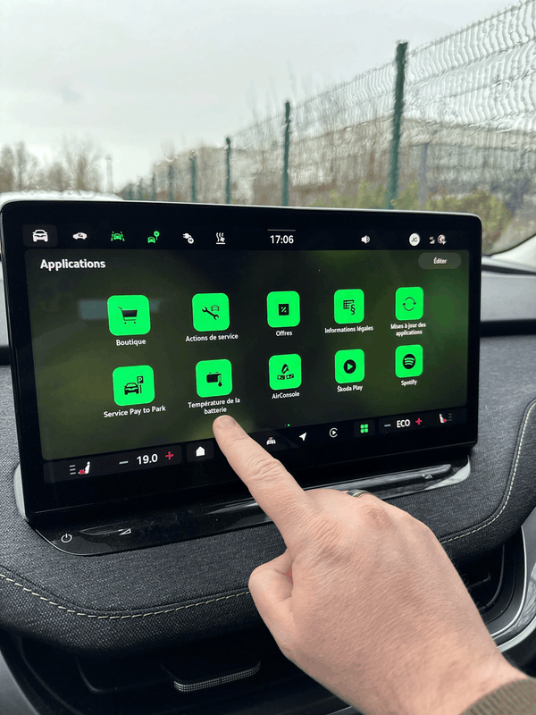 Afbeeldingslocatie: https://tweakers.net/i/6sf5xKKqQuYDQsMn4AHMzQh6U2g=/x800/filters:strip_exif()/f/image/svq6v2houdMHgYlgq7VQMamV.png?f=fotoalbum_large