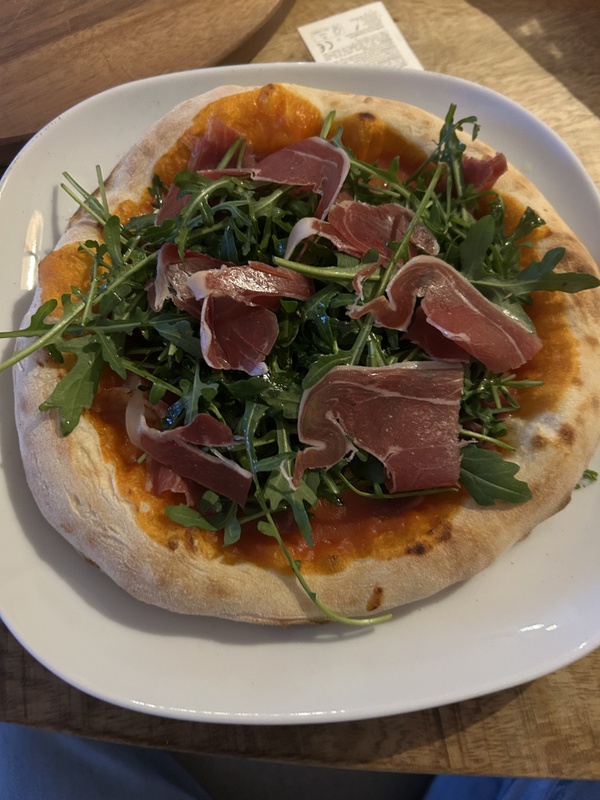 Afbeeldingslocatie: https://tweakers.net/i/6ulP6x8DNocxOe8hVpBU9AspMQs=/x800/filters:strip_icc():strip_exif()/f/image/EkrYfXDpXMOrVKyKABfhrVeR.jpg?f=fotoalbum_large