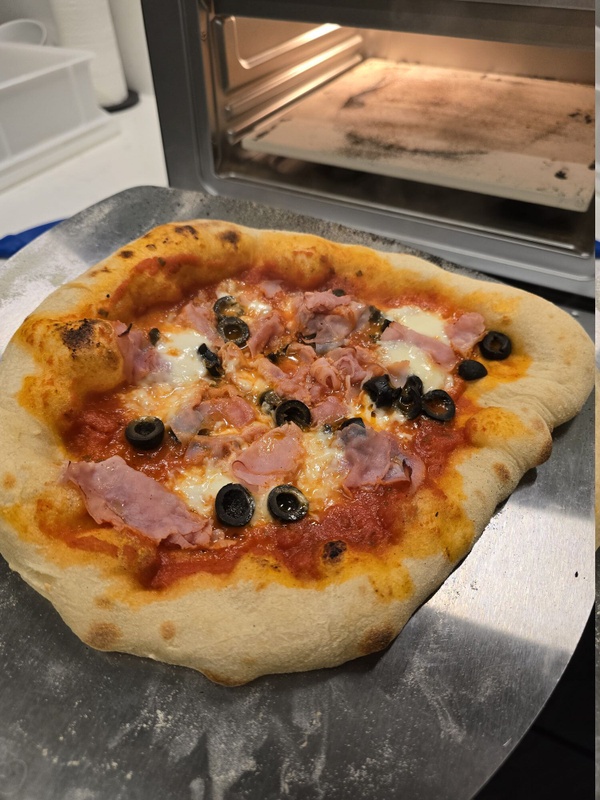 Afbeeldingslocatie: https://tweakers.net/i/6vCSmrg9MSzr1BHx0potW93Oo4o=/x800/filters:strip_icc():strip_exif()/f/image/U31VyU9vehB2ciEkAcflKrJh.jpg?f=fotoalbum_large