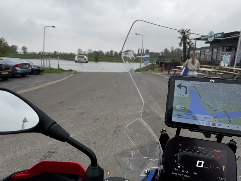 Afbeeldingslocatie: https://tweakers.net/i/72nN1c4WYUr370Vkq_KfEuImMgY=/800x/filters:strip_icc():strip_exif()/f/image/pYViu1QNFDWQkiSuK19TPFeF.jpg?f=fotoalbum_large