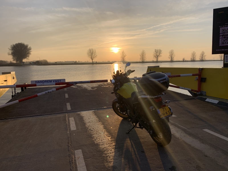 Afbeeldingslocatie: https://tweakers.net/i/734Oe6ZKvvh1j-Tm2wYRxsLZJMU=/800x/filters:strip_icc():strip_exif()/f/image/r1UUL5nDwNIhEZFuOjoNdfl4.jpg?f=fotoalbum_large