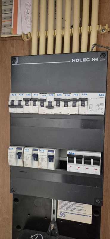 Afbeeldingslocatie: https://tweakers.net/i/73D_5-T8TMKZpD1C0ILAmsXPU9E=/x800/filters:strip_icc():strip_exif()/f/image/cRzAEkDUfPvyTJWAWlJXbDYw.jpg?f=fotoalbum_large