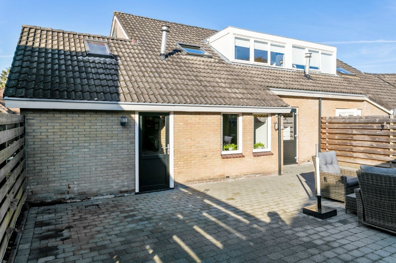 Afbeeldingslocatie: https://tweakers.net/i/743NmcZOHkflOmiqe_iScgfDnf8=/800x/filters:strip_icc():strip_exif()/f/image/CWJpp5Casm7JJURNn03ng0Np.jpg?f=fotoalbum_large