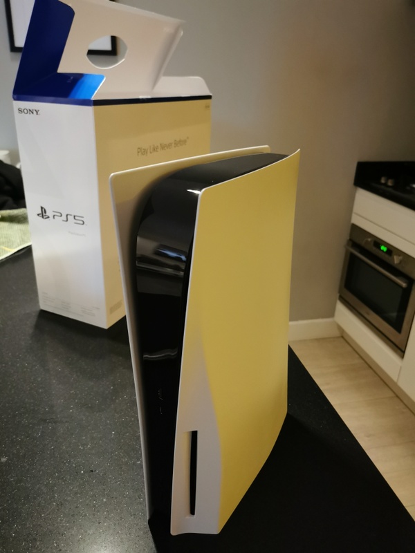 Afbeeldingslocatie: https://tweakers.net/i/74hQxk7b93umqS1kQiauIR8rGVI=/x800/filters:strip_icc():strip_exif()/f/image/QykInaTx2916fbqaDLSTulmO.jpg?f=fotoalbum_large