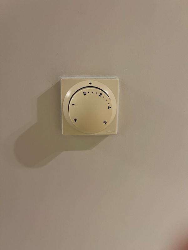 Afbeeldingslocatie: https://tweakers.net/i/76Kyu-CLbi7lgfxSHOMZBkukaIU=/x800/filters:strip_icc():strip_exif()/f/image/7vv3qThQWA1lGFxB0uuoEIWR.jpg?f=fotoalbum_large