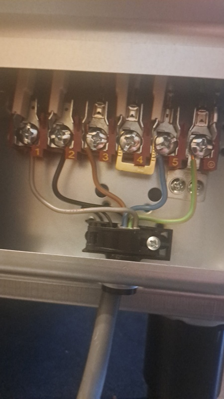 Afbeeldingslocatie: https://tweakers.net/i/76WVN-qTmV4LVh-Uw8BlUT61BxU=/x800/filters:strip_icc():strip_exif()/f/image/iTuuZb8lRSWD6j1hAHJvc5Yn.jpg?f=fotoalbum_large