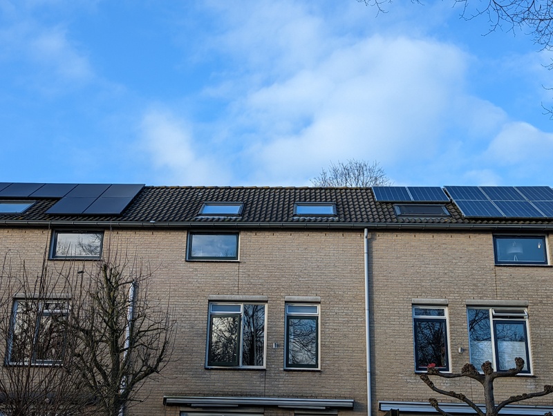 Afbeeldingslocatie: https://tweakers.net/i/7AWc0__FDd3fL5ZzDy6Wwtp0ZFE=/800x/filters:strip_icc():strip_exif()/f/image/uMZC9XP0V4WwtavMRWHPqLrx.jpg?f=fotoalbum_large