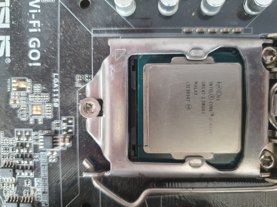 ASUS Z87-PRO + Intel Core i7-4770K + 16GB HyperX Beast RAM