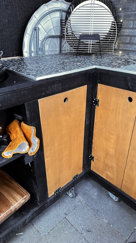 Afbeeldingslocatie: https://tweakers.net/i/7DQXJSp-rBHbT0AguhPBNnaLfdw=/x800/filters:strip_icc():strip_exif()/f/image/40qvGGEsIZjZ0iAILTz3DZH6.jpg?f=fotoalbum_large