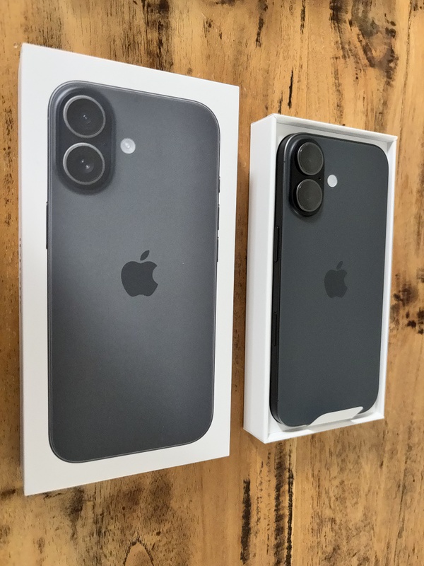 Afbeeldingslocatie: https://tweakers.net/i/7GSExFk9uAT_K3QzhWm2kJOrzHY=/x800/filters:strip_icc():strip_exif()/f/image/LJqYJ241qssddjXkmOrl4p1x.jpg?f=fotoalbum_large