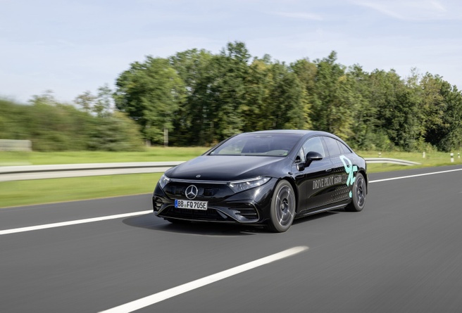 Mercedes EQS met Drive Pilot