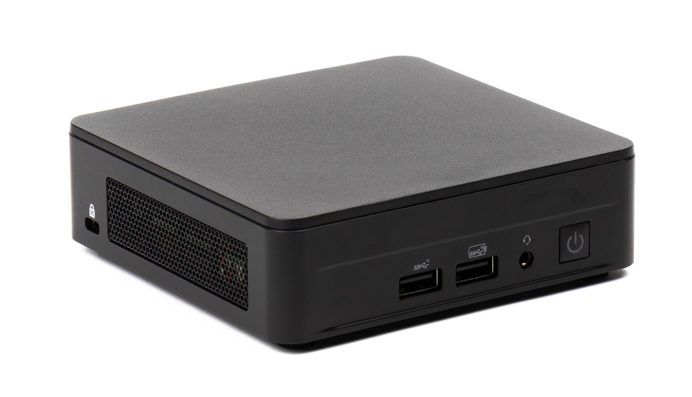 Intel NUC 12 Pro