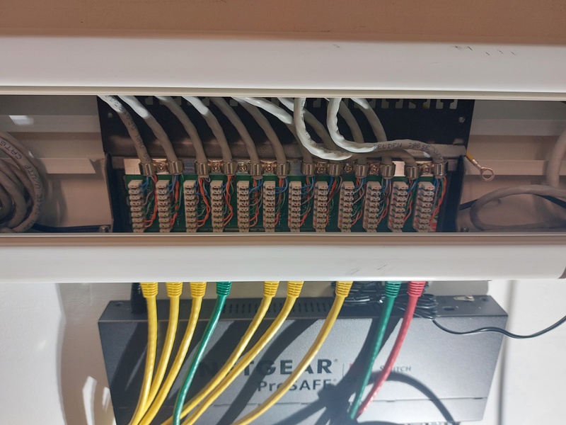 Afbeeldingslocatie: https://tweakers.net/i/7QAfQ3dUNlgqTRInWGyp_Olpdts=/800x/filters:strip_icc():strip_exif()/f/image/kPo06fx0DBYw5ZaaoEHtlTDd.jpg?f=fotoalbum_large