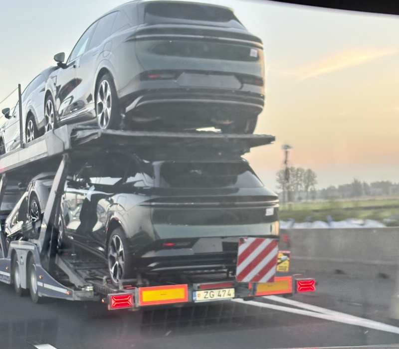 Afbeeldingslocatie: https://tweakers.net/i/7RUqQSPzi9MSDAI3BgPBLtWYg4g=/800x/filters:strip_icc():strip_exif()/f/image/VaT9BIySFiNMMlJiRnDAe7dZ.jpg?f=fotoalbum_large
