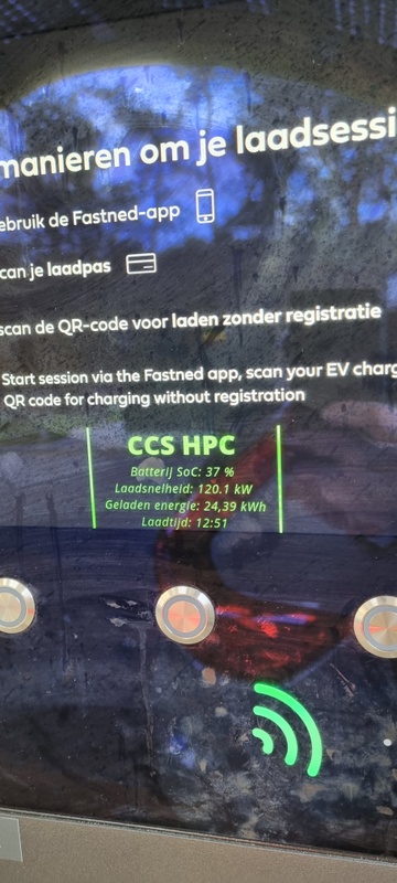Afbeeldingslocatie: https://tweakers.net/i/7RWpSu9H6otJlDTB5QsZbGECC00=/x800/filters:strip_icc():strip_exif()/f/image/xCkVEcdR7GD7zX5JgUJ4yb2n.jpg?f=fotoalbum_large