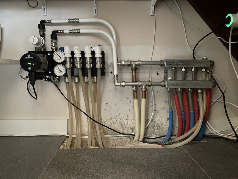 Afbeeldingslocatie: https://tweakers.net/i/7TbPUDtuIqoCSnRLn-974a3buKw=/800x/filters:strip_icc():strip_exif()/f/image/uDbFdkJKM9WpT2N8qqgNHWzZ.jpg?f=fotoalbum_large