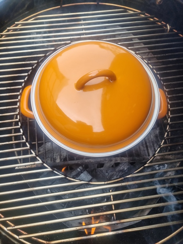 Afbeeldingslocatie: https://tweakers.net/i/7U37-Jf23wsz5Uj0lcA6WaMU-Ug=/x800/filters:strip_icc():strip_exif()/f/image/w0GKPactBbubHM18KaxKM2Sc.jpg?f=fotoalbum_large