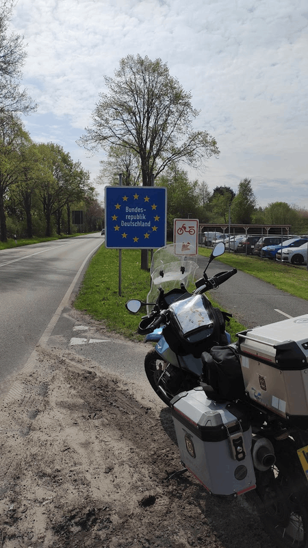 Afbeeldingslocatie: https://tweakers.net/i/7ZLpWGa_TkPhnocvLbd01_uujo0=/x800/filters:strip_exif()/f/image/A4BgPAZpYjOrX4cqhefLZvZ4.png?f=fotoalbum_large