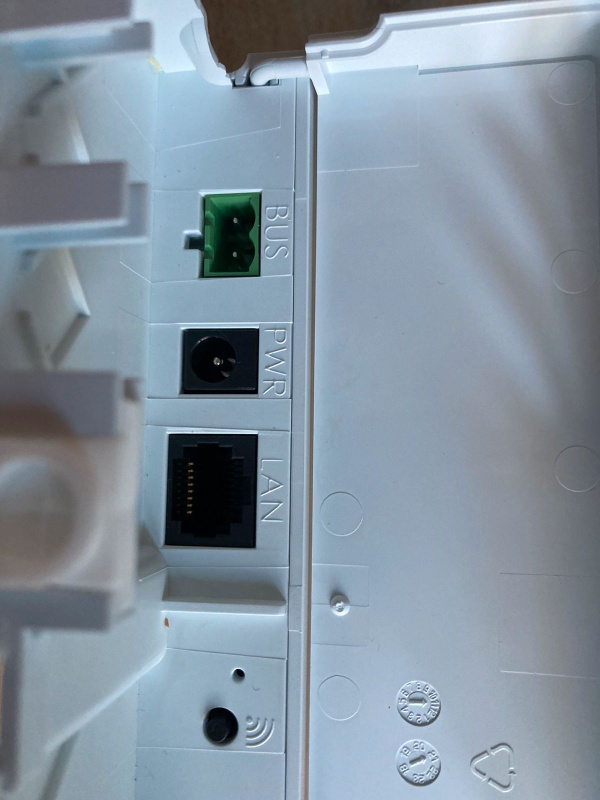 Afbeeldingslocatie: https://tweakers.net/i/7_ytDziE9DnhGiosktqcT-zV8JU=/x800/filters:strip_icc():strip_exif()/f/image/y0uRAe2m0a7ZV0piak01kwne.jpg?f=fotoalbum_large