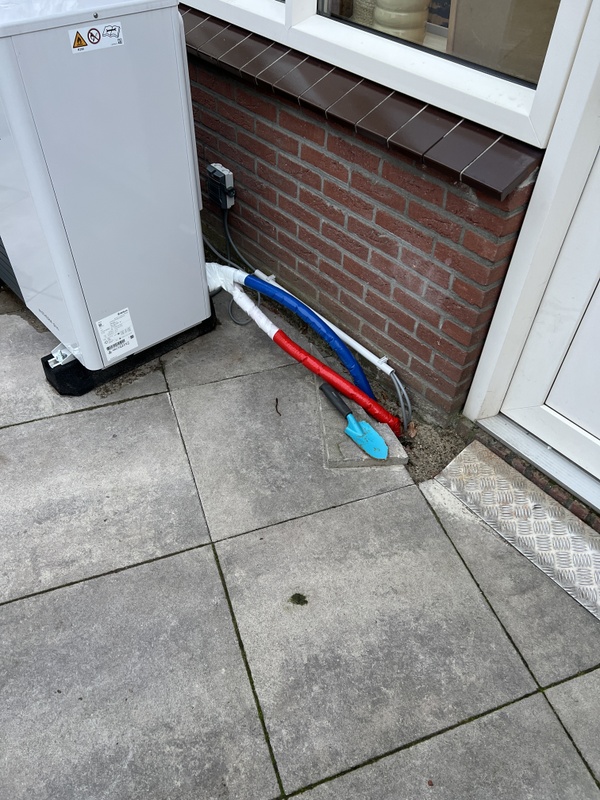 Afbeeldingslocatie: https://tweakers.net/i/7aMQOwrbV6y-aAetAw_X0al7XUM=/x800/filters:strip_icc():strip_exif()/f/image/i0lDOW7Hp2i3hIyiIBCPVb2h.jpg?f=fotoalbum_large