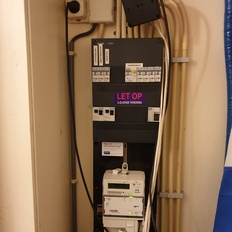 Afbeeldingslocatie: https://tweakers.net/i/7b6szG4LxqEiXtUUG6sAUB_8xcQ=/232x232/filters:strip_icc():strip_exif()/f/image/y0MGqc5BltK1xUtrgoPBvnrw.jpg?f=fotoalbum_tile