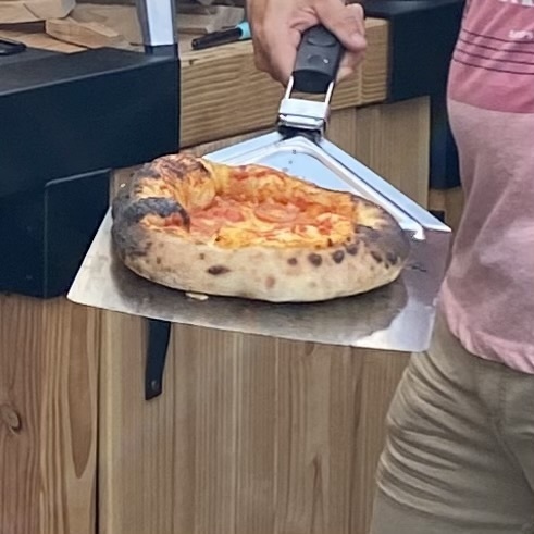 Afbeeldingslocatie: https://tweakers.net/i/7cDknwpT9RTlQOk6WH-vYLmK5PM=/full-fit-in/4920x3264/filters:max_bytes(3145728):no_upscale():strip_icc():fill(white):strip_exif()/f/image/JMUHuxvRYOuUjVFteesvedsj.jpg?f=user_large