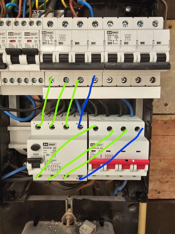 Afbeeldingslocatie: https://tweakers.net/i/7ijEs_I3RmhaQ7itFohKwLR96J8=/x800/filters:strip_icc():strip_exif()/f/image/ScStzTjZHYZii8DmoHLSxurp.jpg?f=fotoalbum_large