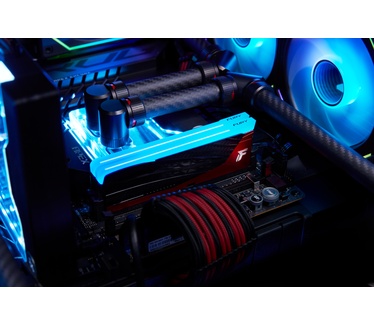 Kingston 48GB 8000MT/s DDR5 CL36 DIMM FURY Renegade RGB Red XMP