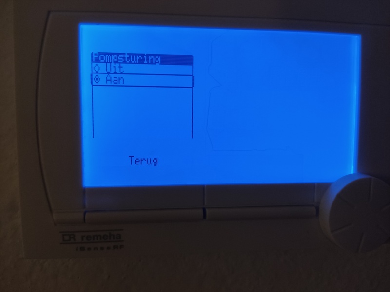 Afbeeldingslocatie: https://tweakers.net/i/7jX-wDDI4LOg52nsvVS-jG06Qig=/800x/filters:strip_icc():strip_exif()/f/image/vUVgRVdYev061wleCeF5y7AR.jpg?f=fotoalbum_large