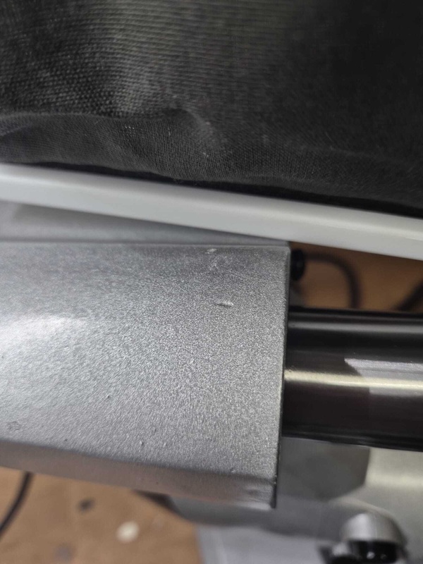 Afbeeldingslocatie: https://tweakers.net/i/7m-gqydylVk4z1xjwtbAqI0AGsM=/x800/filters:strip_icc():strip_exif()/f/image/AcBgWc6ivtsiIJryHohvQeWv.jpg?f=fotoalbum_large