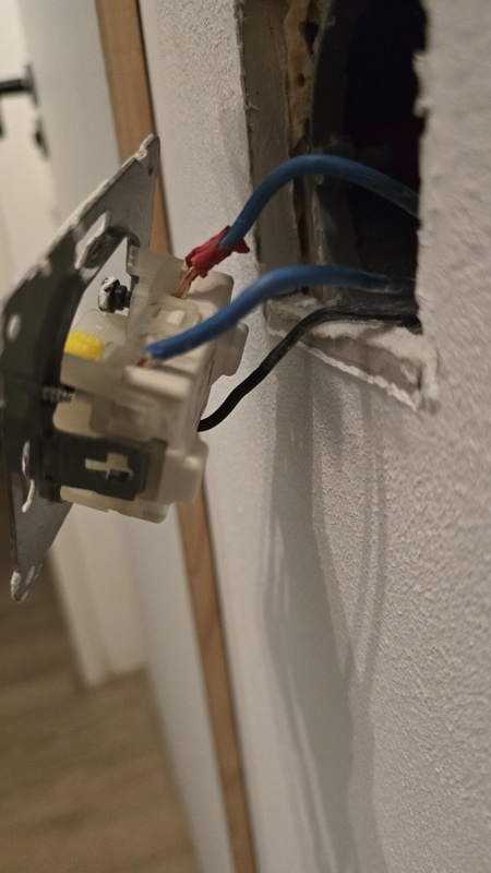 Afbeeldingslocatie: https://tweakers.net/i/7mGAA0riPHvY6_-veQdCSAlICoY=/x800/filters:strip_icc():strip_exif()/f/image/ron5f6rTXkI0KROCXy9ZT2RA.jpg?f=fotoalbum_large