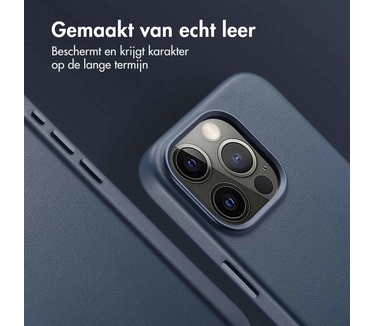 Accezz MagSafe Leather Backcover iPhone 15 Pro - Donkerblauw