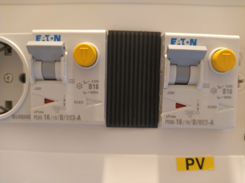 Afbeeldingslocatie: https://tweakers.net/i/7p3nMW4x0cQFxVVprNEVWRAbBq4=/800x/filters:strip_icc():strip_exif()/f/image/M8uMx049DoPH2IAEA6ruTyMY.jpg?f=fotoalbum_large