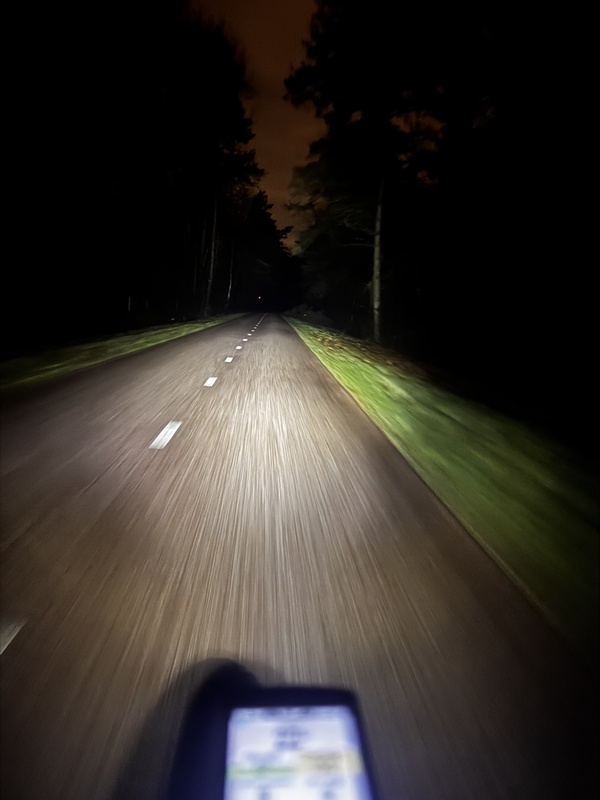 Afbeeldingslocatie: https://tweakers.net/i/7qfZHQ5pBa53CyY7FnzBkAp9h18=/x800/filters:strip_icc():strip_exif()/f/image/EP5IfuQbtwjMhkaZkjSz6s4g.jpg?f=fotoalbum_large