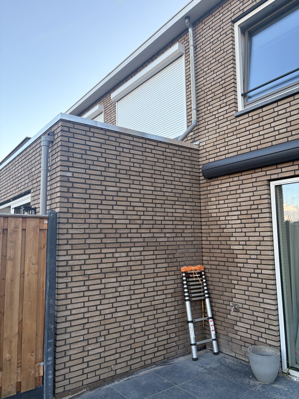 Afbeeldingslocatie: https://tweakers.net/i/7x5earc7IQZJc6-0uZYOLLP7Aes=/x800/filters:strip_icc():strip_exif()/f/image/9uDwc4LCRS0kFE0HL7UqzTGz.jpg?f=fotoalbum_large