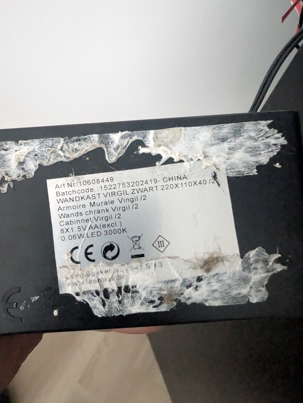 Afbeeldingslocatie: https://tweakers.net/i/7xiLy10_P4-bZ8Kqz07E0NFxHvg=/x800/filters:strip_icc():strip_exif()/f/image/LNvPx21c1LzAV7HK5L6pTvdn.jpg?f=fotoalbum_large