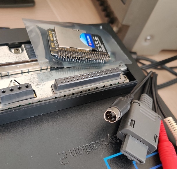 Afbeeldingslocatie: https://tweakers.net/i/7y99WM1hnGcDBEIKfU-bG20Z0aE=/full-fit-in/4920x3264/filters:max_bytes(3145728):no_upscale():strip_icc():fill(white):strip_exif()/f/image/moQphKDDoGnCcTSmYqorGatV.jpg?f=user_large