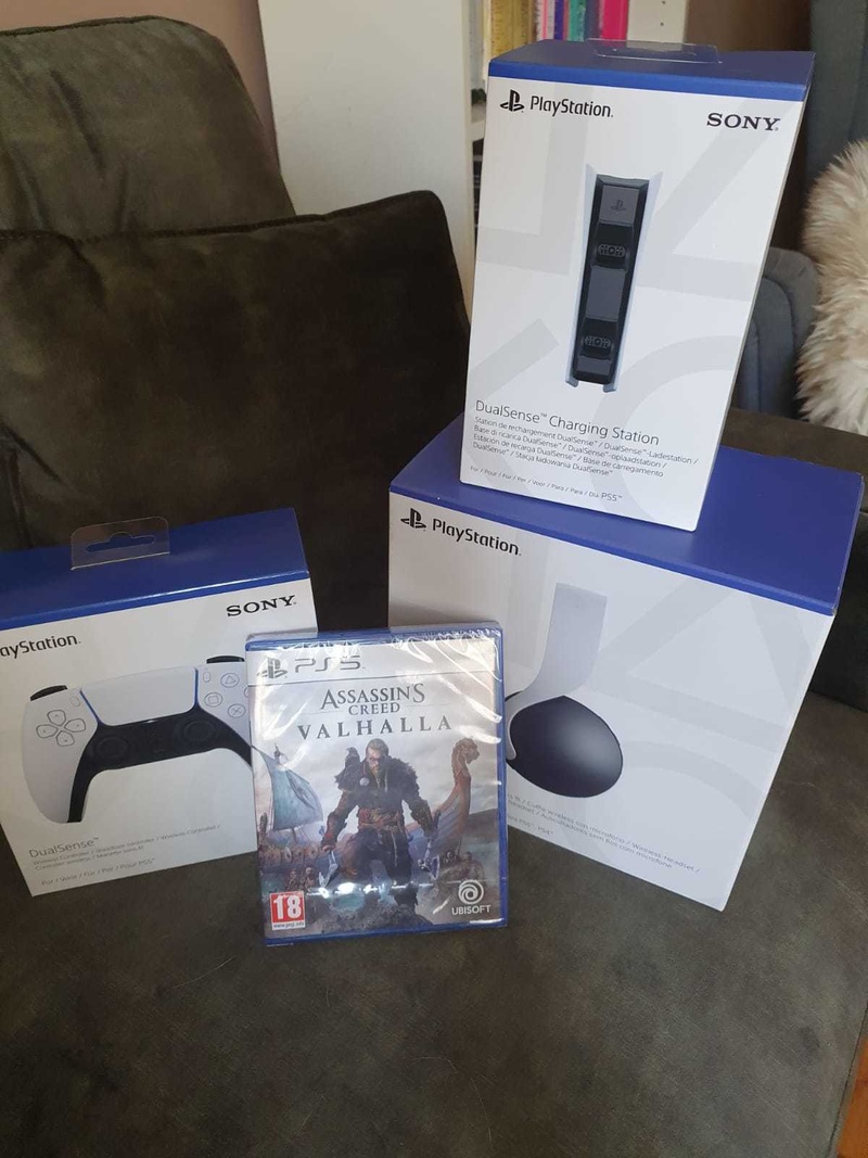 Afbeeldingslocatie: https://tweakers.net/i/7y_kzsRURCkIjpp4a-H0wNWfEwU=/800x/filters:strip_icc():strip_exif()/f/image/kriG3JcxtkaPONbnRlqSiFzR.jpg?f=fotoalbum_large