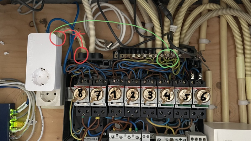 Afbeeldingslocatie: https://tweakers.net/i/8-3ShSK9HmCtZQrBek7RxuNlB_c=/800x/filters:strip_icc():strip_exif()/f/image/n7T8Xak6qkNulGkM7o1KZkSX.jpg?f=fotoalbum_large