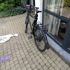 Afbeeldingslocatie: https://tweakers.net/i/82zNIrkaMeYM8SLxDrz5tQVMq0Q=/232x232/filters:strip_icc():strip_exif()/f/image/YTbsKksLQ6Hkl7lI6RzMZxtM.jpg?f=fotoalbum_tile
