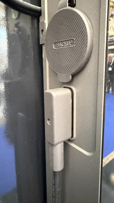 Afbeeldingslocatie: https://tweakers.net/i/84dxRVu9Mr0fsJL3wrzr25L8GFo=/x800/filters:strip_icc():strip_exif()/f/image/sQYDVeFqAoK30G3ctlhemsFs.jpg?f=fotoalbum_large