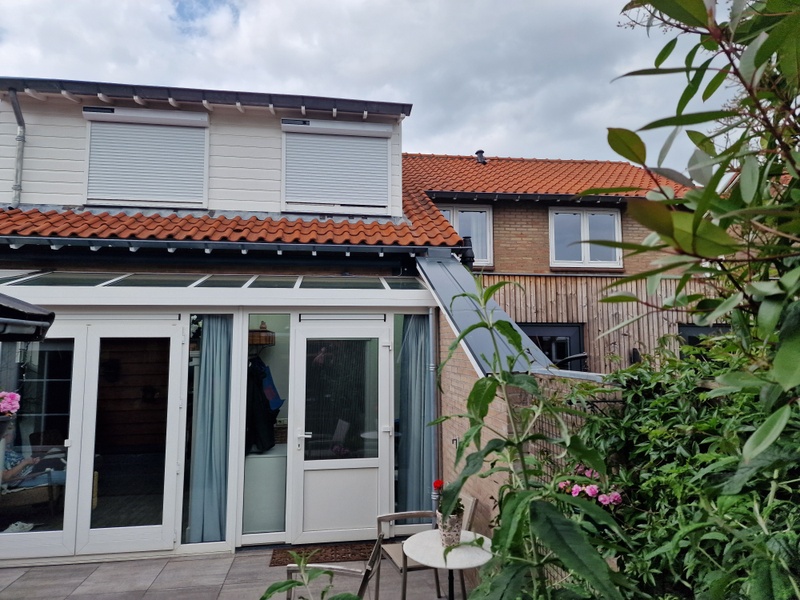 Afbeeldingslocatie: https://tweakers.net/i/85cj9ldiAlzzLGJGQ_T3i86v40U=/800x/filters:strip_icc():strip_exif()/f/image/u1goQN6z7VO76ZzgFPlwA7XL.jpg?f=fotoalbum_large