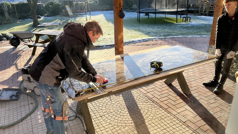 Afbeeldingslocatie: https://tweakers.net/i/89PG2BCGdLujD3QftHm7TjgY7R8=/800x/filters:strip_icc():strip_exif()/f/image/vwOqx5sZaIocIu65Bm5HVUWc.jpg?f=fotoalbum_large