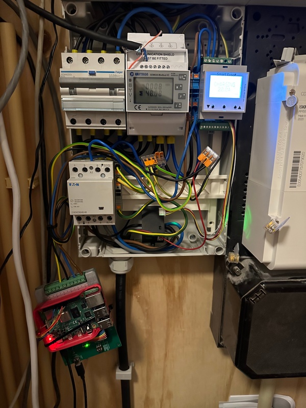 Afbeeldingslocatie: https://tweakers.net/i/8Bs2iNWI5nNoAVltlCxuvmjlWMA=/x800/filters:strip_icc():strip_exif()/f/image/xBnikU1vJn702uCE30biyhtn.jpg?f=fotoalbum_large