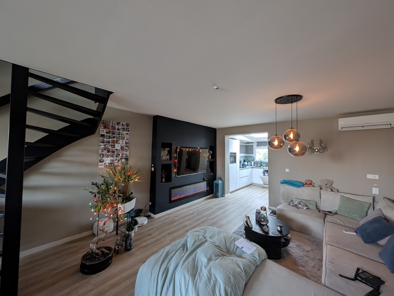 Afbeeldingslocatie: https://tweakers.net/i/8EpxwrUgUbZbgHyAP1GFJV3WsuE=/800x/filters:strip_icc():strip_exif()/f/image/8vf8UGdu8AXVgDE4uaQKKWdL.jpg?f=fotoalbum_large