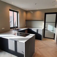 Afbeeldingslocatie: https://tweakers.net/i/8I6oaWsWhqSxzqWjN5LWDa1bQf0=/232x232/filters:strip_icc():strip_exif()/f/image/ELpWEhajUzzsAvm51gf1CgHs.jpg?f=fotoalbum_tile